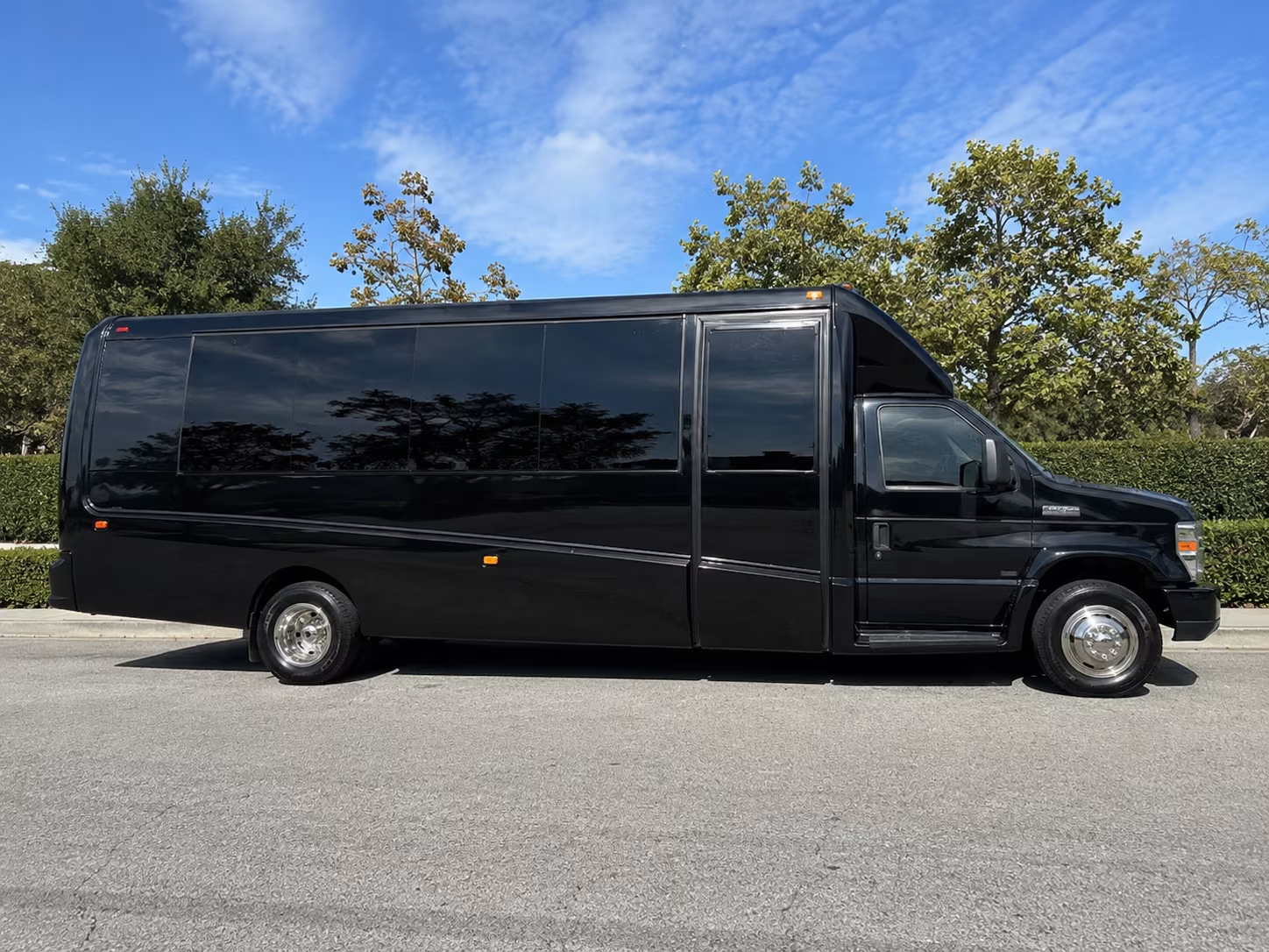 roseville government meeting and conference shuttles